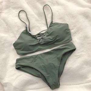 NEW NEVER WORN!! Zaful bathing suit!